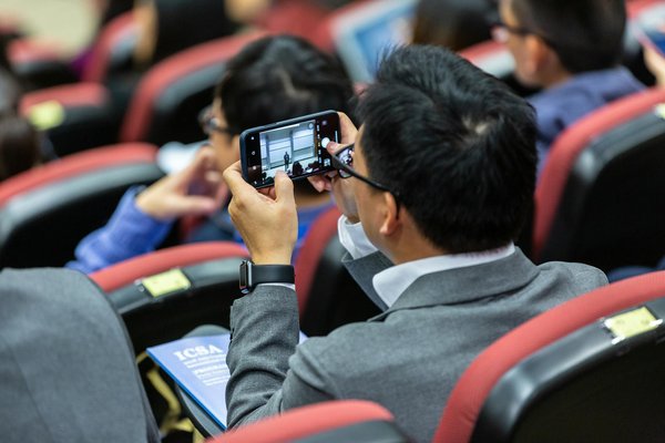 Quels sont les avantages de l'utilisation des technologies de reconnaissance d'image pour la surveillance de la sécurité publique?